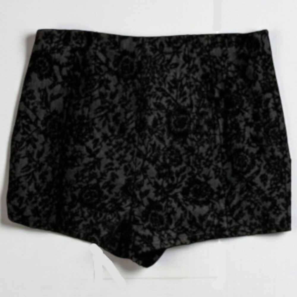 Pins & Needle Flower Brocade High-Waist Shorts